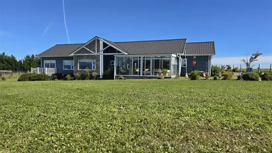 Casa En Venta De 4 Dorm. En Puerto Varas
