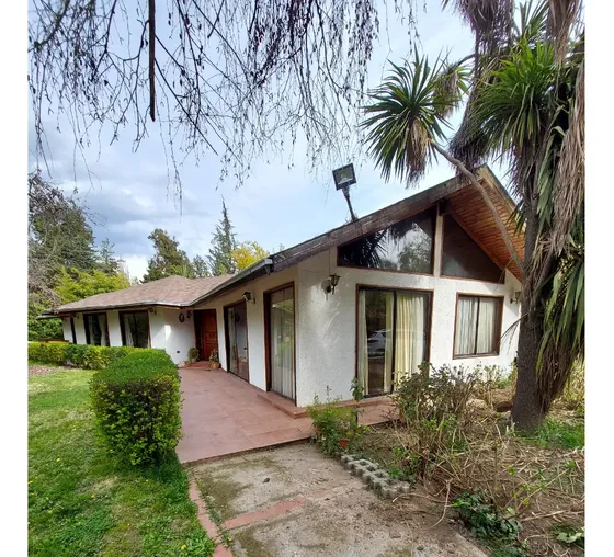 Casa En Venta En Alcalde Hernán Prieto, Pirque Con Piscina
