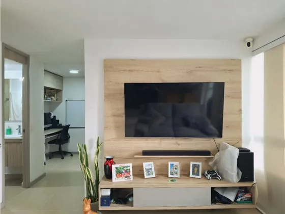 Envigado, La.cuenca. 66m Con Doble Parqueadero Y Piscina