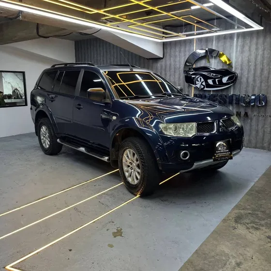 Mitsubishi Montero Sport