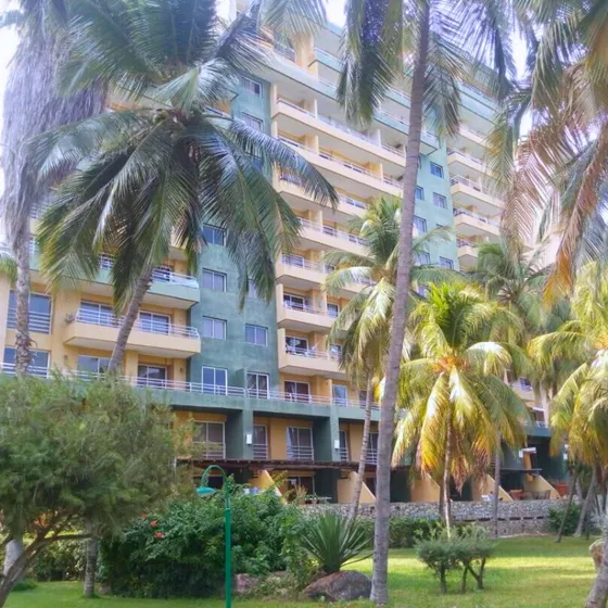Terraza Marina, Complejo Turistico El Morro, Lecheria | Alquiler Apto X Dia | 150 Mts2 | 2h | 2 1/2b | 1pe | 90$xdia