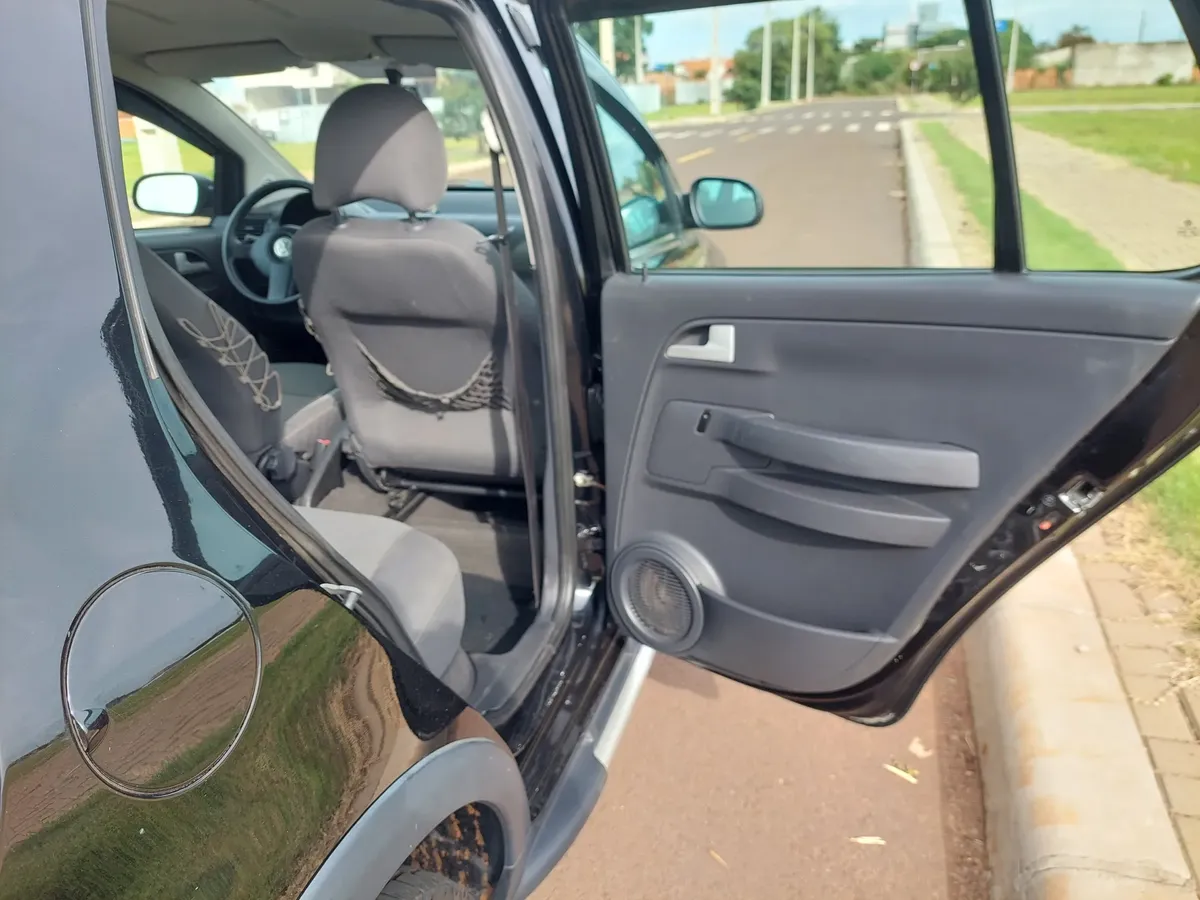 Volkswagen Crossfox 2008 1.6 Total Flex 5p — foto 7