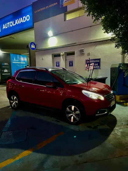 Peugeot 2008 1.6 Feline 5p