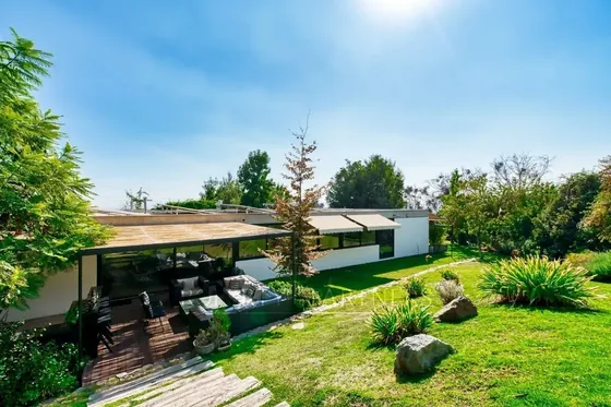 Venta De Moderna Casa En Arboretum, Peñalolén