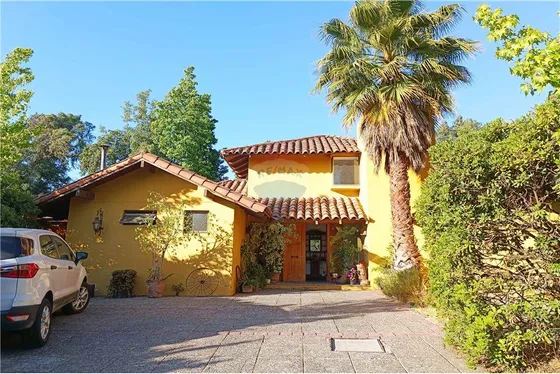 Casa Familiar En Condominio - Las Pircas