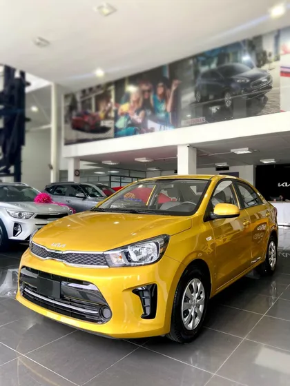 Kia Sephia 2025