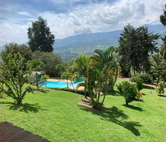 Finca Kilometro 30 En Presagioso Condominio 4980 Mtrs