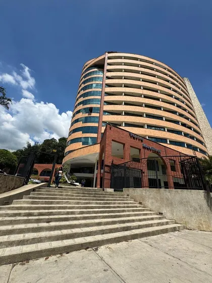 Oficina En La Torre Movilnet, Valencia, Carabobo. Zc.p
