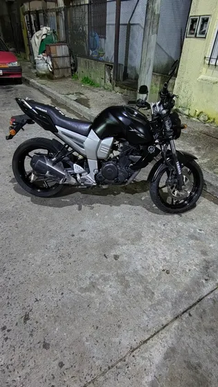 Yamaha Fz