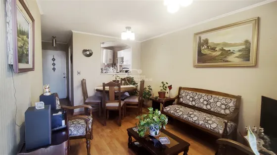 Departamento En Venta De 3 Dorm. En Maipú