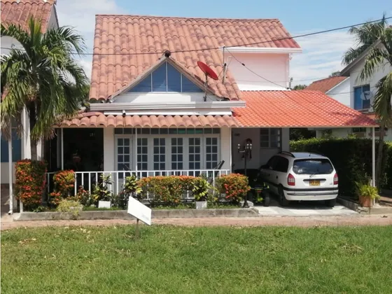 Se Vende O Permuta Casa En Condominio Campestre En Girardot 