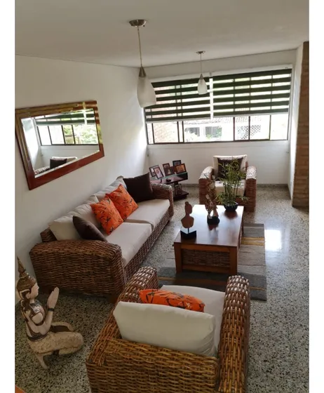Venta Dúplex De 190mt2 En La Flora, Norte De Cali 9744.