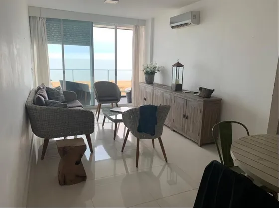 Alquiler Anual Apto 1 Dormitorio Frente Al Mar En Mansa