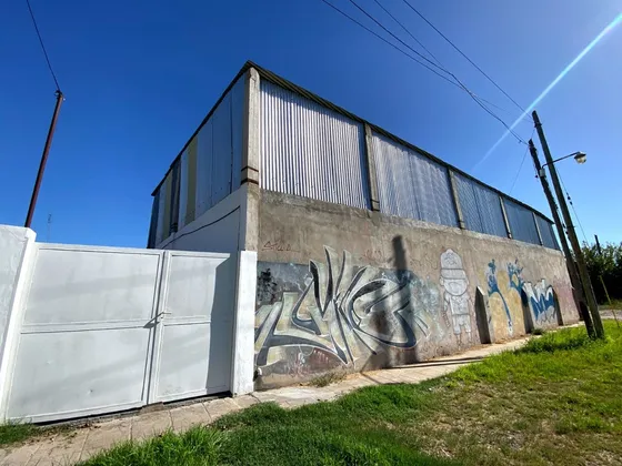 Venta/permuta Depósito En Zona Industrial - Merlo.