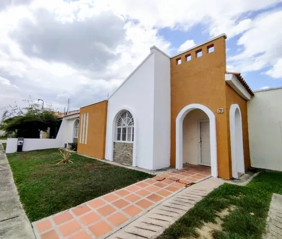 Casa En Venta San Diego. Res. Pie De Monte Chalet (mer)