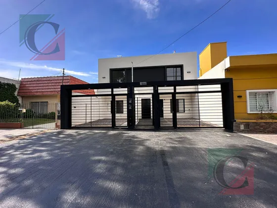 Venta Duplex 3 Ambientes A Estrenar Con Entrada Para Auto Y Patio (sin Expensas)    Lomas De Zamora