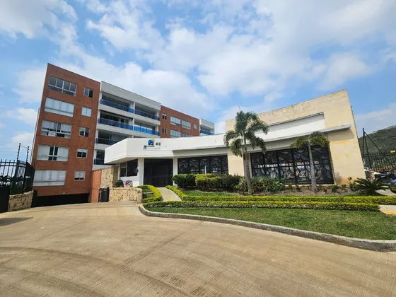 Venta Apartamento Primer Piso En Los Cristales Oeste Cali