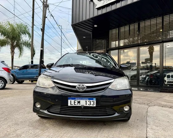 Toyota Etios 1.5 Sedan Xls