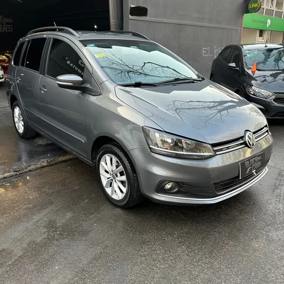 Volkswagen Suran 1.6 Trendline Pro.cre.auto