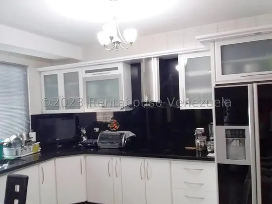  *jl/bello Apartamento C/planta Eléctrica, Piscina Y Mas  En Venta. Urb. Del Este Barquisimeto  Lara, Venezuela/ José López/#  25-4239  / 178 M² 