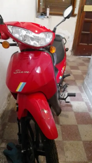 Moto 110 Siam Qu, Impecable Poco Uso