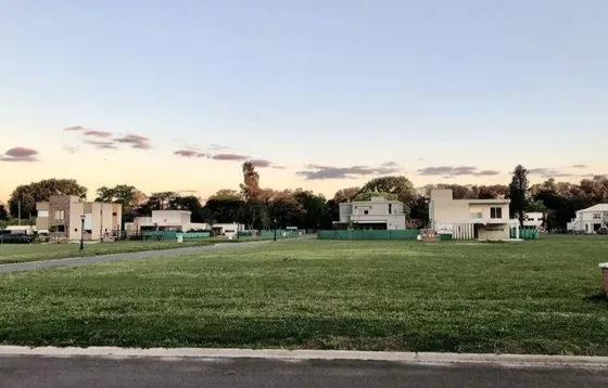 Terreno Lote  En Venta Ubicado En Ing. Adolfo Sourdeaux, Malvinas Argentinas, G.b.a. Zona Norte
