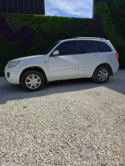Chery Tiggo 1.6 F2 Confort 4x2 125cv