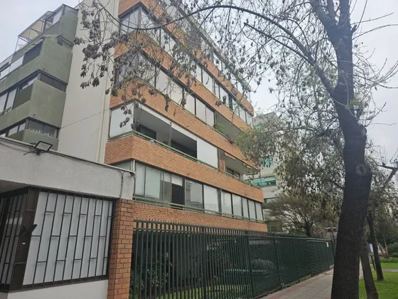 Arriendo Departamento En Ñuñoa 2d + 2b | Vista Despejada