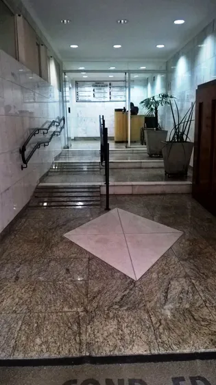 Salas Comerciais Integrantes De Um Conjunto Comercial