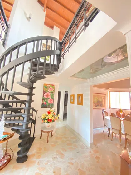 Apartamento Dúplex En Laureles  Estadio (barrio El Velodromo)