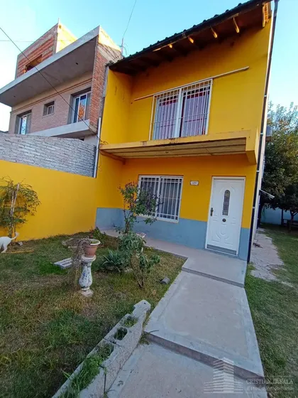 Casa 4 Ambientes Con Parque En  Venta Merlo Pontevedra