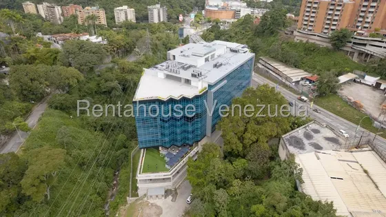 Amplias Oficinas Para Acondicionar En Alquiler Abm