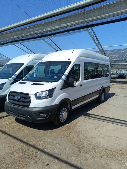 Ford Transit 2.0 Minibus 17+1 460e At