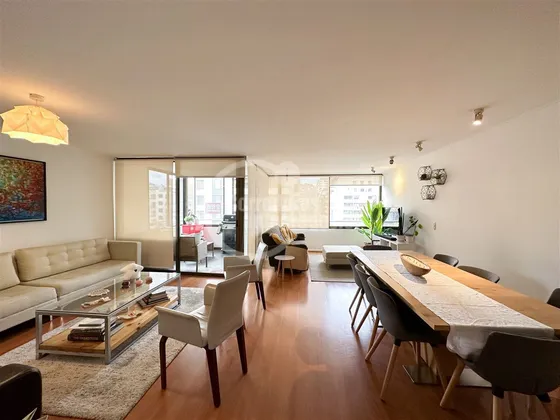 Departamento En Venta De 4 Dorm. En Vitacura