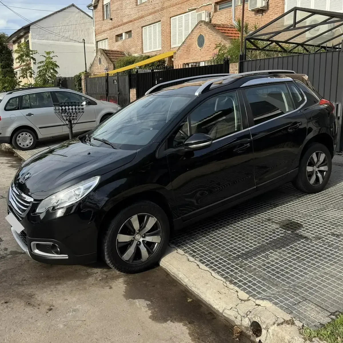 Peugeot 2008 Feline