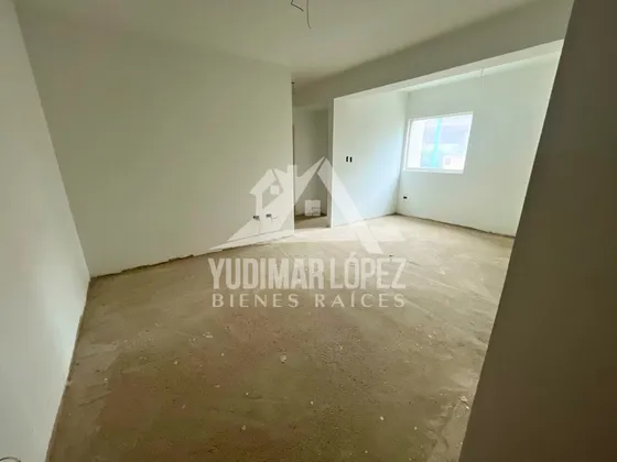 Ofrecemos En Venta Apartamento En Obra Gris En Urb. La Soledad, Maracay Edo. Aragua