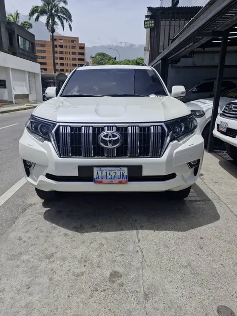 Toyota Prado Vx 4x4 Automática Motor 4.0
