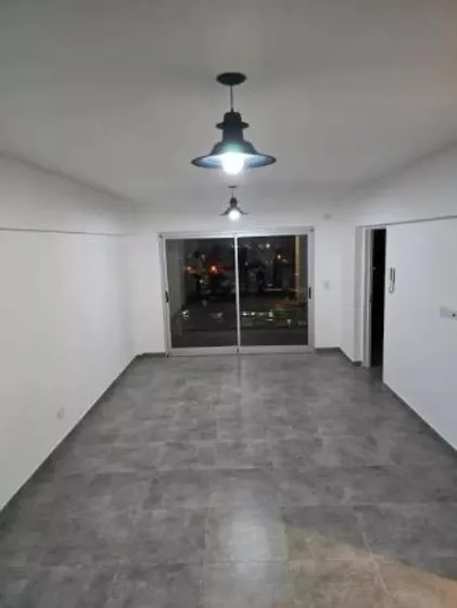 Departamento En Venta - 1 Dormitorio 2 Baños - 57mts2 - Moreno 