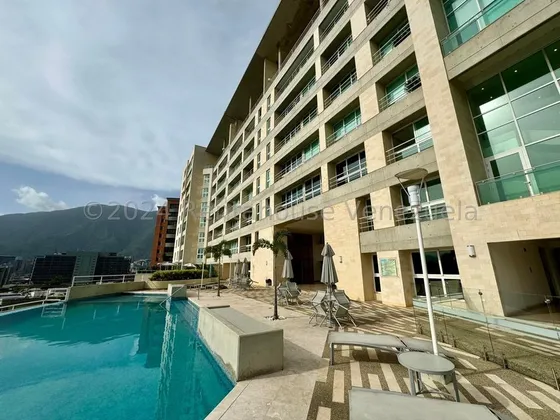 Apartamento En Venta En Lomas De Las Mercedes Caracas Angela Tochon Vista Al Avila Piscina Pozo De Agua
