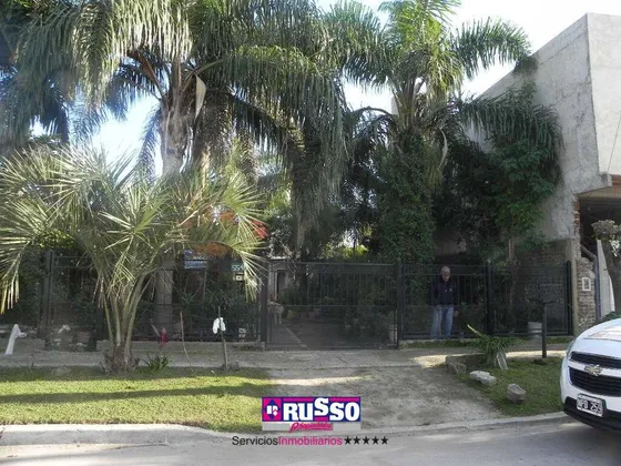 Venta Casa 5 Ambientes Isidro Casanova