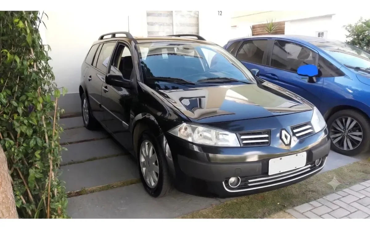 Renault Mégane Gratour 2011 1.6 Dynamique Hi-flex 5p — foto 7