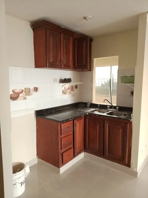 Se Alquila Económico Apartamento, 1er Piso, Sante 3, Madre V