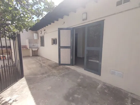 Venta Ezeiza Oportunidad Complejo De 4 Departamentos! Ideal Inversión!
