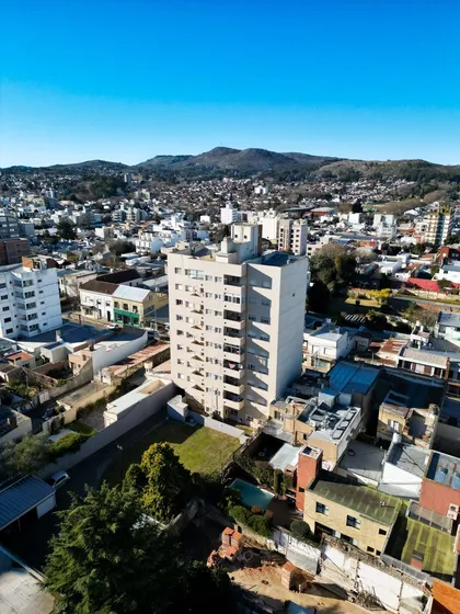 Clasico Semipiso Centrico  En Venta Tandil