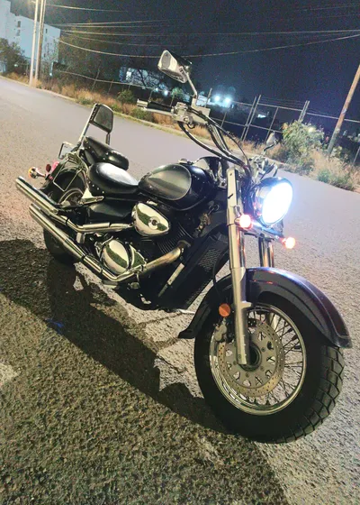 Suzuki Boulevard C50