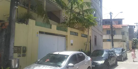 Casa Terreo Com 3 Quartos 2 Salas Etc .
