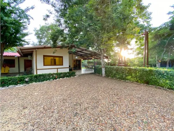 Venta Casa-finca De 1 Hectárea En Zona Norte Via Punta Canoa Cartagena