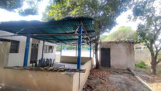 Casa En Venta En Cabudare Excelente Ubicacion Urb La Mata $ Profesional Inmobiliario Mehilyn Perez $