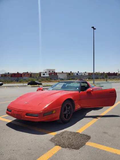 Chevrolet Corvette 5.7 2p Coupe Paq A Mt