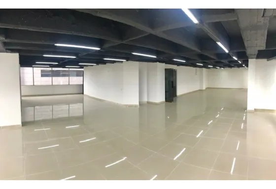 Oficina En Arriendo Calle 116-autopista Norte, Bogotá